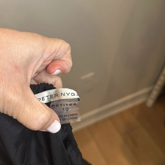 PETER NYGARD BLACK BLOUSE WITH EMBELLISHMENT DETAIL - Picture 6 of 6